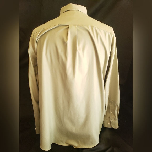 Croft and Barrow Long Sleeve Button-down 17.5 34/35.  FF102 - Picture 2 of 5
